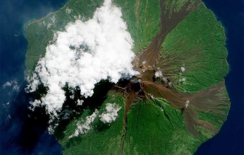 Cuando la Tierra se enoja: las erupciones volcánicas más potentes vistas desde el espacio
