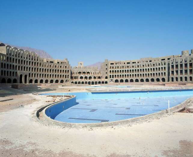 Palacios abandonados en el desierto: cómo hoteles cinco estrellas en Egipto se convirtieron en fantasmas
