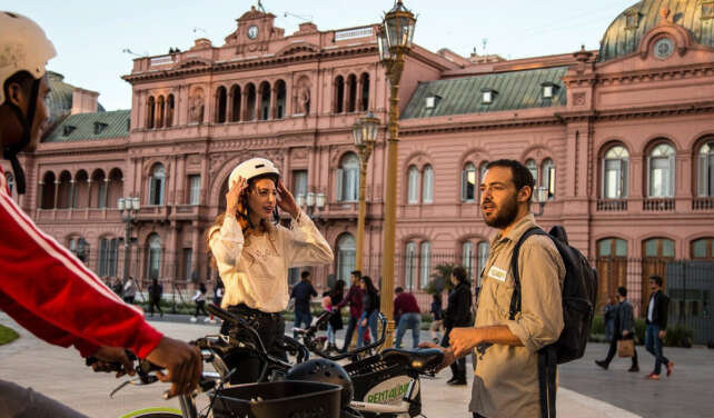 ¿Es Buenos Aires una ciudad para ciclistas? El auge de la movilidad en dos ruedas