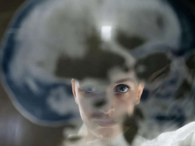 Implantes cerebrales para tratar adicciones: Reino Unido probará una técnica que suena a ciencia ficción